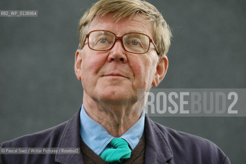 Alan Bennett, british writer ( his latest novel is The Uncommon Reader) and playwright, here at the Edinburgh International Book Festival 2007. ..Copyright©Pascal Saez/Writer Pictures/Rosebud2