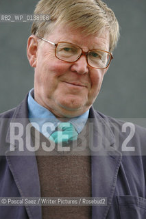 Alan Bennett, british writer ( his latest novel is The Uncommon Reader) and playwright, here at the Edinburgh International Book Festival 2007. ..Copyright©Pascal Saez/Writer Pictures/Rosebud2