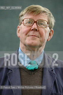 Alan Bennett, british writer ( his latest novel is The Uncommon Reader) and playwright, here at the Edinburgh International Book Festival 2007. ..Copyright©Pascal Saez/Writer Pictures/Rosebud2