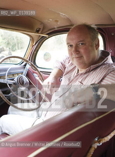 Louis de Bernieres at the Wigtown Book Festival, 2007.copyright©Angus Bremner/Writer Pictures/Rosebud2