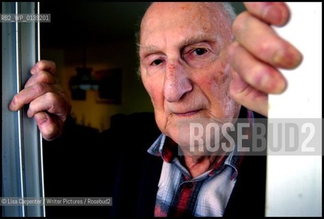 Harry Bernstein..copyright©Lisa Carpenter/Writer Pictures/Rosebud2