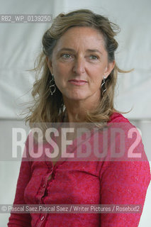 Writer Claire Bertschinger, author of Moving Mountains, an account of her role as a relief nurse in the famine in Ethiopia in 1984. Here at the Edinburgh International Book Festival 2005.      ..Copyright©Pascal Saez.Pascal Saez/Writer Pictures/Rosebud2