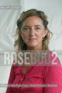 Writer Claire Bertschinger, author of Moving Mountains, an account of her role as a relief nurse in the famine in Ethiopia in 1984. Here at the Edinburgh International Book Festival 2005.      ..Copyright©Pascal Saez.Pascal Saez/Writer Pictures/Rosebud2