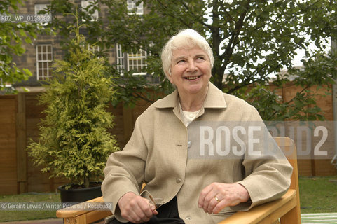 Dame Elizabeth Blackadder Scottish Artist .Picture Copyright©Geraint Lewis/Writer Pictures/Rosebud2
