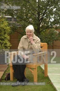 Dame Elizabeth Blackadder Scottish Artist .Picture Copyright©Geraint Lewis/Writer Pictures/Rosebud2