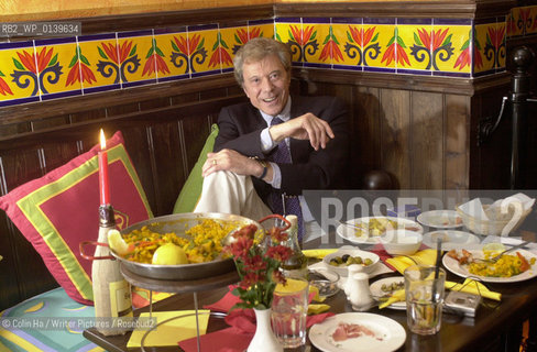 Cosy corner: Lionel Blair enjoys the comforts of La Tasca tapas restaurant at South Charlotte Street, West End.. .Colin Hattersley/Writer PIctures.contact +44 (0)20 822 41564.info@writerpictures.com .www.writerpictures.com.copyright©Colin Ha/Writer Pictures/Rosebud2
