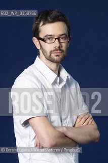 Steve Bloomfield, writer and journalist, at the 2010 Edinburgh International Book Festival, August 26, 2010. .Copyright©Geraint Lewis/Writer Pictures/Rosebud2