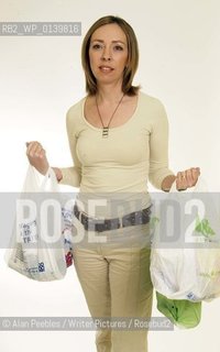 Joanna Blythman photographed in her Edinburgh home..Copyright©Alan Peebles/Writer Pictures/Rosebud2