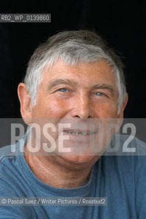 World renowned Shakespeare director and writer Michael Bogdanov at the Edinburgh International Book Festival 2004..Copyright©Pascal Saez/Writer Pictures/Rosebud2