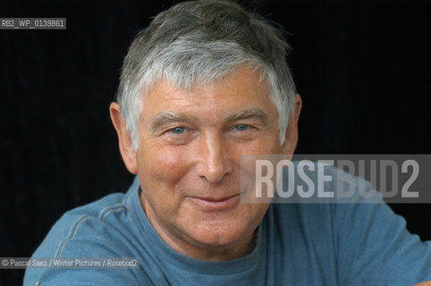 World renowned Shakespeare director and writer Michael Bogdanov at the Edinburgh International Book Festival 2004..Copyright©Pascal Saez/Writer Pictures/Rosebud2