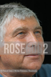 World renowned Shakespeare director and writer Michael Bogdanov at the Edinburgh International Book Festival 2004..Copyright©Pascal Saez/Writer Pictures/Rosebud2