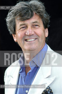 14 august 2004 - Edinburgh, UK - British broadcaster, writer and novelist Melvyn Bragg.at the Edinburgh International Book festival 2004..©Pascal Saez/Writer Pictures/Rosebud2
