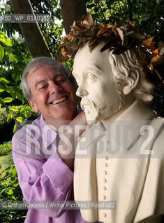 Gyles Brandreth..copyright©Graham Jepson/Writer Pictures/Rosebud2