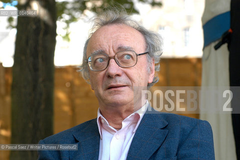 Concert Pianist and writer Alfred Brendel.at the Edinburgh International Book Festival 2003..Copyright©Pascal Saez/Writer Pictures/Rosebud2