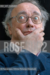 Concert Pianist and writer Alfred Brendel.at the Edinburgh International Book Festival 2003..Copyright©Pascal Saez/Writer Pictures/Rosebud2