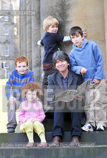 Childrens Laureate Anthony Browne with children who attended the Scottish Friendly Childrens Book Tour which started at Edinburghs National Gallery..With Anthony are (from top) Saul Harper Lavelle (correct), Iain Weetman (correct), and brother and sister Matthew and Meabh McKenna (correct)..(All children photographed with written permission from parents - National Galleries have written consent forms)...Copyright©Colin Hattersley/TSPL/Writer Pictures/Rosebud2