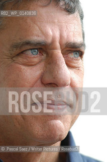 29 August 2004 - Edinburgh, UK - Brazilian writer and musician Chico Buarque, at the Edinburgh International Book Festival..©.Pascal Saez/Writer Pictures/Rosebud2