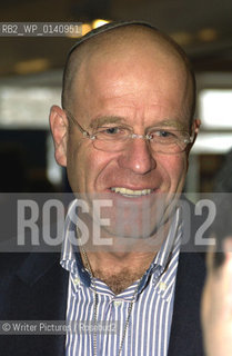 A debate between the writer HILLEL HANKIN ó a traditional Zioni©Writer Pictures/Rosebud2