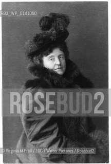 Frances Hodgson Burnett, full-length portrait, standing in profile circa 1908. English? American playwright and author. Best known for her childrens stories  ..copyright©Virginia M Prall/LOC/Writer Pictures/Rosebud2