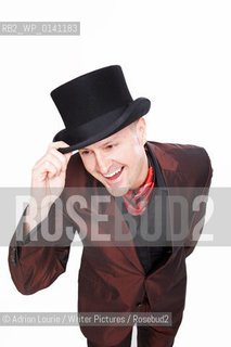 Paul Burston, British gay journalist, author, broadcaster and curator..copyright©Adrian Lourie/Writer Pictures/Rosebud2