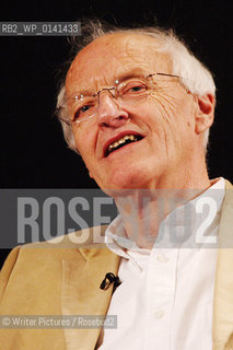 Michael Frayn @ Bath Lit Fest 2007
©Writer Pictures/Rosebud2