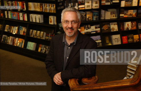 Man Booker Prize 2004.Alan Hollinghurst..Copyright©Andy Paradise/Writer Pictures/Rosebud2