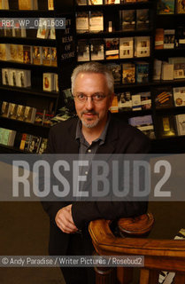Man Booker Prize 2004.Alan Hollinghurst..Copyright©Andy Paradise/Writer Pictures/Rosebud2