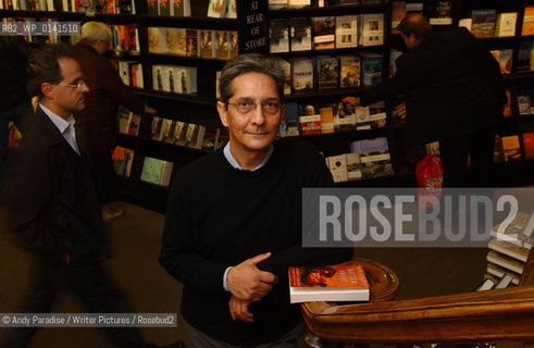 Man Booker Prize 2004.Achmat Dangor..Copyright©Andy Paradise/Writer Pictures/Rosebud2