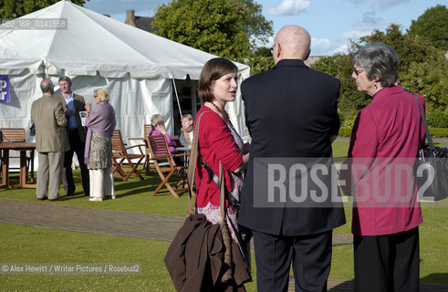 Borders Book Festival in Melrose..Pru Rowlandson from Granta and Reverend Richard F. Holloway and his wife talking in the foreground of the picture..Copyright©Alex Hewitt/Writer Pictures/Rosebud2