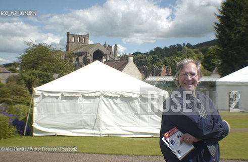 Borders Book Festival in Melrose..David Robinson in the foreground of the picture..Copyright©Alex Hewitt/Writer Pictures/Rosebud2