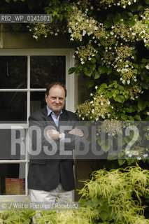 James Naughtie at the Borders Book Festival, 23/06/07..©/Writer Pictures/Rosebud2