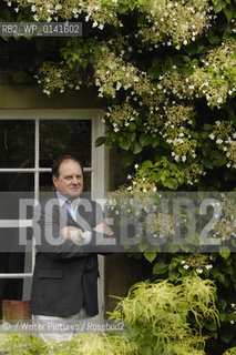 James Naughtie at the Borders Book Festival, 23/06/07..©/Writer Pictures/Rosebud2