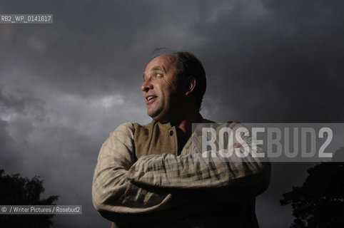 William Dalrymple at Borders Book Festival, 23/06/07..©/Writer Pictures/Rosebud2