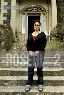 Jackie Kay photographed in front of Harmony House at the Borders Book Festival 2009..Copyright©Alex Hewitt/Writer Pictures/Rosebud2