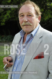 Charles Maclean at the Borders Book Festival 2009..Copyright©Alex Hewitt/Writer Pictures/Rosebud2