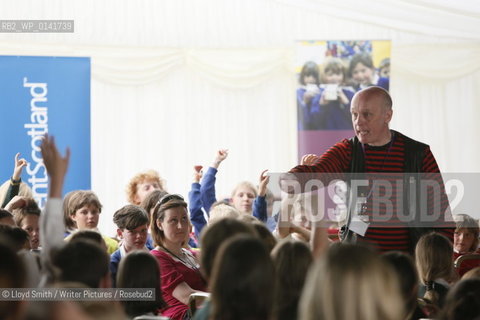 Events at the Borders Book Festival 2010..The festival runs from Thursday 17th June to Sunday 20th June.for further info please go to the website at www.bordersbookfestival.org or contact Nicky Stonehill on 07740 681 560 or nicky@stonehillsalt.co.uk..Copyright©Lloyd Smith/Writer Pictures/Rosebud2