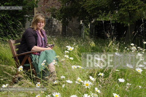 Sarah Raven book signing at the Borders Book Festival 2010..The festival runs from Thursday 17th June to Sunday 20th June.for further info please go to the website at www.bordersbookfestival.org or contact Nicky Stonehill on 07740 681 560 or nicky@stonehillsalt.co.uk..Copyright©Alex Hewitt/Writer Pictures/Rosebud2