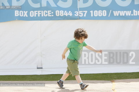Events at the Borders Book Festival 2010..The festival runs from Thursday 17th June to Sunday 20th June.for further info please go to the website at www.bordersbookfestival.org or contact Nicky Stonehill on 07740 681 560 or nicky@stonehillsalt.co.uk..Copyright©Lloyd Smith/Writer Pictures/Rosebud2