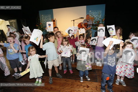 Events at the Borders Book Festival 2010..The festival runs from Thursday 17th June to Sunday 20th June.for further info please go to the website at www.bordersbookfestival.org or contact Nicky Stonehill on 07740 681 560 or nicky@stonehillsalt.co.uk..Copyright©Lloyd Smith/Writer Pictures/Rosebud2