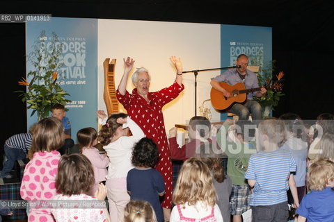 Events at the Borders Book Festival 2010..The festival runs from Thursday 17th June to Sunday 20th June.for further info please go to the website at www.bordersbookfestival.org or contact Nicky Stonehill on 07740 681 560 or nicky@stonehillsalt.co.uk..Copyright©Lloyd Smith/Writer Pictures/Rosebud2