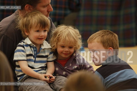 Events at the Borders Book Festival 2010..The festival runs from Thursday 17th June to Sunday 20th June.for further info please go to the website at www.bordersbookfestival.org or contact Nicky Stonehill on 07740 681 560 or nicky@stonehillsalt.co.uk..Copyright©Lloyd Smith/Writer Pictures/Rosebud2