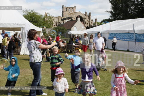 Events at the Borders Book Festival 2010..The festival runs from Thursday 17th June to Sunday 20th June.for further info please go to the website at www.bordersbookfestival.org or contact Nicky Stonehill on 07740 681 560 or nicky@stonehillsalt.co.uk..Copyright©Lloyd Smith/Writer Pictures/Rosebud2