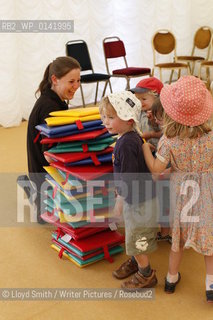 Events at the Borders Book Festival 2010..The festival runs from Thursday 17th June to Sunday 20th June.for further info please go to the website at www.bordersbookfestival.org or contact Nicky Stonehill on 07740 681 560 or nicky@stonehillsalt.co.uk..Copyright©Lloyd Smith/Writer Pictures/Rosebud2