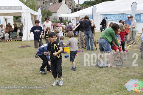Events at the Borders Book Festival 2010..The festival runs from Thursday 17th June to Sunday 20th June.for further info please go to the website at www.bordersbookfestival.org or contact Nicky Stonehill on 07740 681 560 or nicky@stonehillsalt.co.uk..Copyright©Lloyd Smith/Writer Pictures/Rosebud2