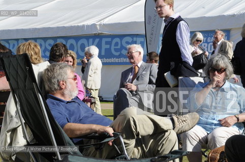 Lord Douglas Hurd at the Borders Book Festival 2010..The festival runs from Thursday 17th June to Sunday 20th June.for further info please go to the website at www.bordersbookfestival.org or contact Nicky Stonehill on 07740 681 560 or nicky@stonehillsalt.co.uk..Copyright©Alex Hewitt/Writer Pictures/Rosebud2