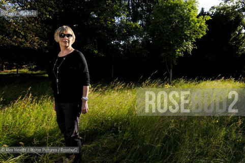 Victoria Wood at the Borders Book Festival 2010..The festival runs from Thursday 17th June to Sunday 20th June.for further info please go to the website at www.bordersbookfestival.org or contact Nicky Stonehill on 07740 681 560 or nicky@stonehillsalt.co.uk..Copyright©Alex Hewitt/Writer Pictures/Rosebud2