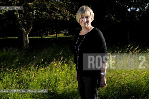 Victoria Wood at the Borders Book Festival 2010..The festival runs from Thursday 17th June to Sunday 20th June.for further info please go to the website at www.bordersbookfestival.org or contact Nicky Stonehill on 07740 681 560 or nicky@stonehillsalt.co.uk..Copyright©Alex Hewitt/Writer Pictures/Rosebud2