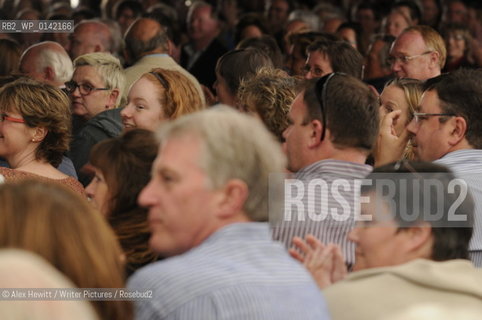 Victoria Wood event at the Borders Book Festival 2010..The festival runs from Thursday 17th June to Sunday 20th June.for further info please go to the website at www.bordersbookfestival.org or contact Nicky Stonehill on 07740 681 560 or nicky@stonehillsalt.co.uk..Copyright©Alex Hewitt/Writer Pictures/Rosebud2