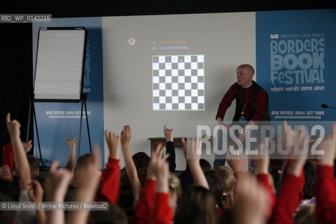 Events at the Borders Book Festival 2010..The festival runs from Thursday 17th June to Sunday 20th June.for further info please go to the website at www.bordersbookfestival.org or contact Nicky Stonehill on 07740 681 560 or nicky@stonehillsalt.co.uk..Copyright©Lloyd Smith/Writer Pictures/Rosebud2