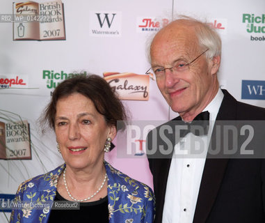 ..Copyright©/Writer Pictures/Rosebud2